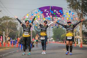 BIB: 48275
                            <button type="button" onclick="openModal(9856055)" class="btn btn-primary btn-sm float-right btn-popup" data-toggle="modal" data-target=".modal-high-quality">
                        <i class="fas fa-shopping-cart"></i> Add to Cart
                    </button>
                                            <button type="button" onclick="isThisMe(9856055, true)" class="btn btn-success btn-sm float-right btn-popup btn-isme hidden" data-toggle="tooltip" data-placement="bottom" title="นี่คือรูปของคุณใช่ไหม คลิกที่นี่เพื่อเอาเข้าอัลบั้ม">
                        <i class="fas fa-plus"></i> Add to album
                    </button>
                    <button type="button" onclick="isThisMe(9856055, false)" class="btn btn-warning btn-sm float-right btn-popup btn-isnotme hidden">
                        <i class="fas fa-ban"></i> Remove from album
                    </button>